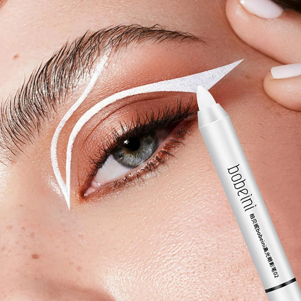 The 3-color highlighter eyeshadow pencil is waterproof and