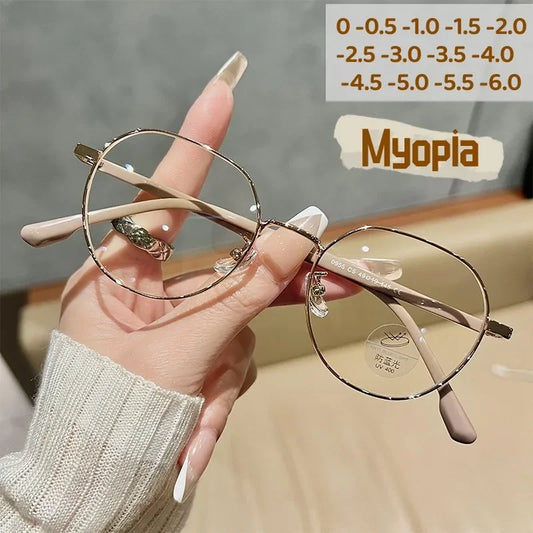 Luxury Myopia Glasses Classic Vintage Anti-blue Light Eyeglasses Women