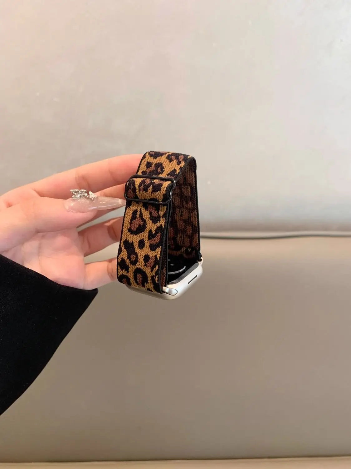 1 Pack Leopard Print Elastic Loop Band Compatible With Apple Watch