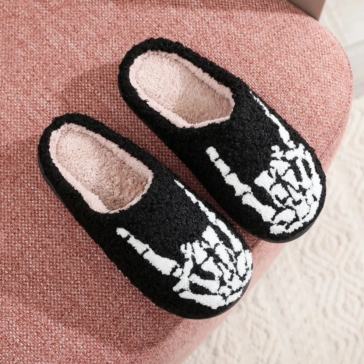 Skull Finger Pattern Skull Embroider Plush Home Thick-Soled