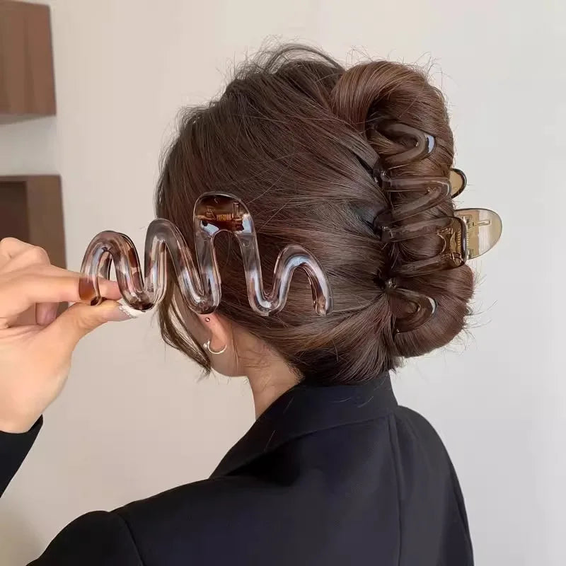 Women's Wavy High Glossy Amber Brown 11cm/4.33in Large Lightweight