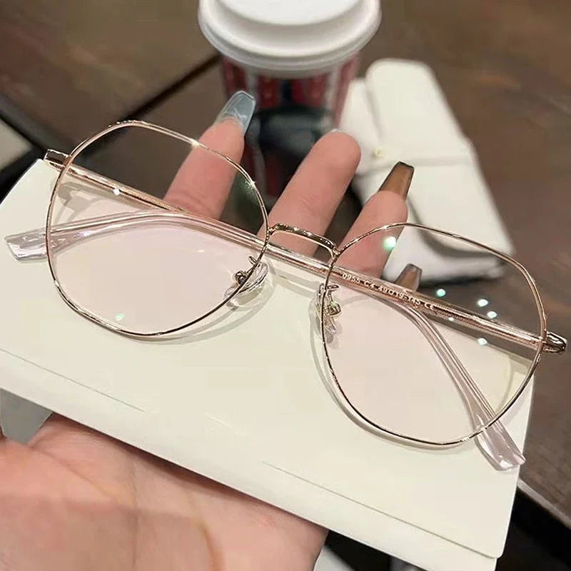 Luxury Myopia Glasses Classic Vintage Anti-blue Light Eyeglasses Women
