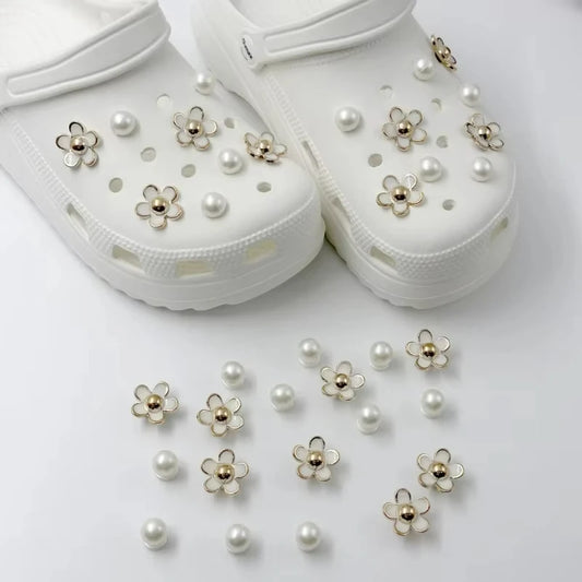 3D Cute Daisies Pearl Set Shoe Charms Accessories for Slide Sandals