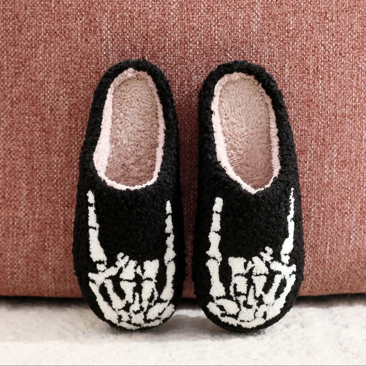 Skull Finger Pattern Skull Embroider Plush Home Thick-Soled