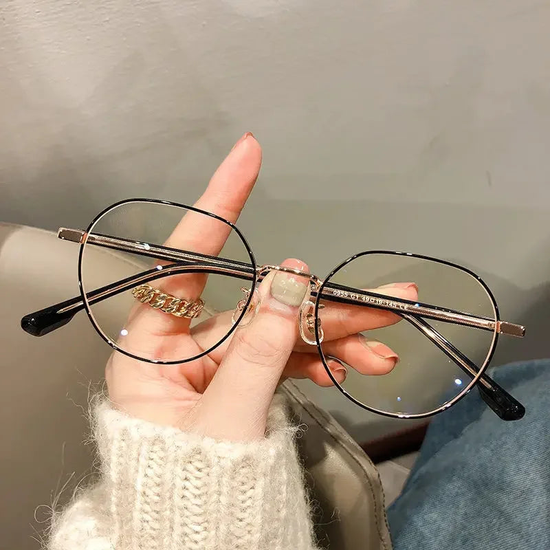 Luxury Myopia Glasses Classic Vintage Anti-blue Light Eyeglasses Women