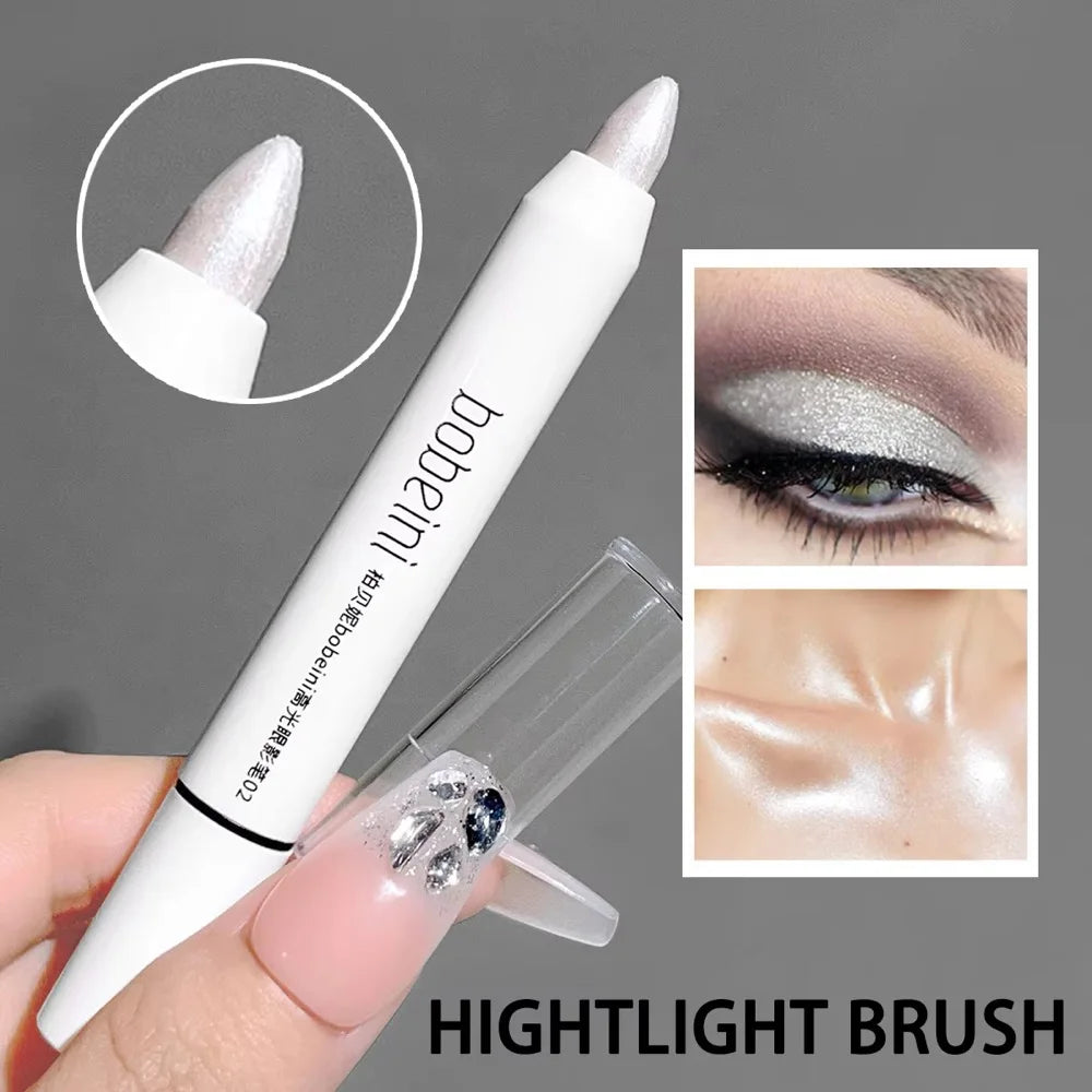 The 3-color highlighter eyeshadow pencil is waterproof and